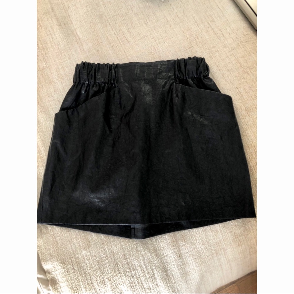 Zara Black Leather mini skirt 🖤